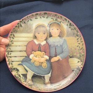 1995 The Bradford Exchange “Sisters Are Blossoms” Decorative Plate